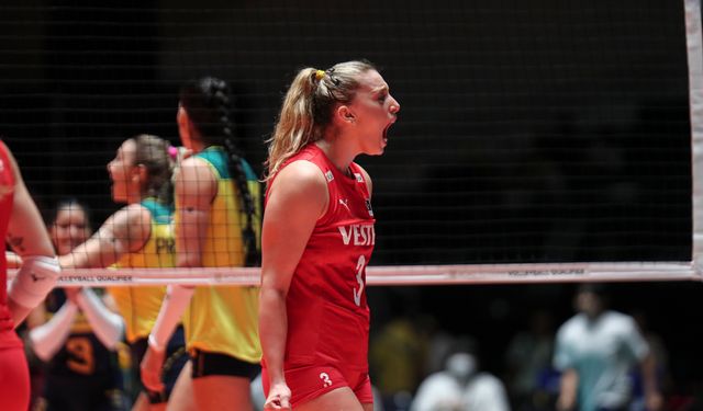 Cansu Özbay kimdir? Evli mi, eşi kim, nereli, kaç yaşında? VakıfBank pasörü
