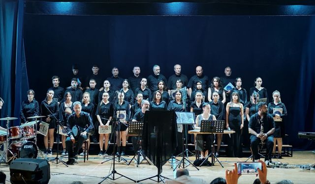 Silifke'de Türk Sanat Müziği Rüzgârı Esti