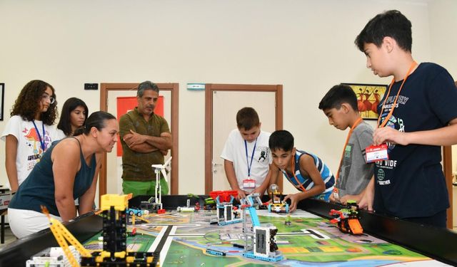 Yenişehir’de Çocuklara Ücretsiz Kodlama ve Çevre Atölyeleri