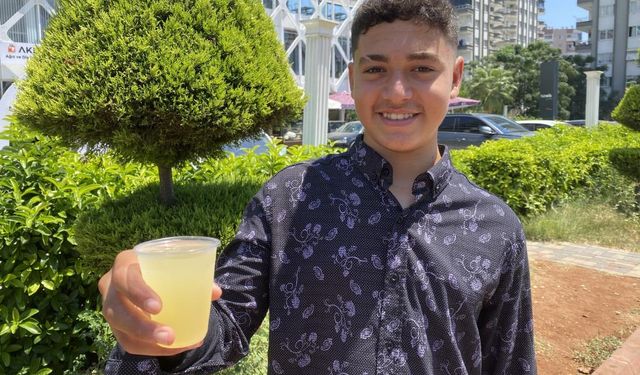 Limonata Satarak Hayaline Ulaşmak İstiyor