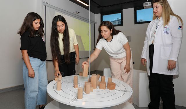 Aratos Matematik Evi, Çocuklara Eğlenceli Matematik Sunuyor!