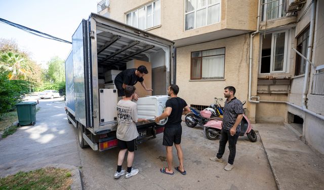 Öğrenciler İçin Büyük Kolaylık: Mersin'de Taşınma Artık Ücretsiz!