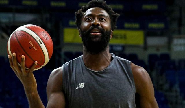 Olaseni Carettalara Seslendi: “Başarılı Olmak İçin Dua Ediyorum”