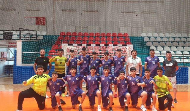 Mersin ANALİG Erkek Hentbol Takımından önemli başarı!