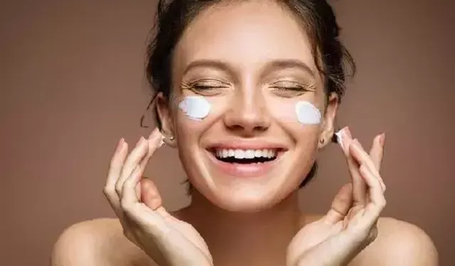 Yapay Zeka, Cilt Bakımında Güvenli Değil! Dermatolog Uyarıyor