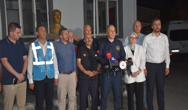 Bakan Yerlikaya: "Kırsalda 16 Bina Yıkık"