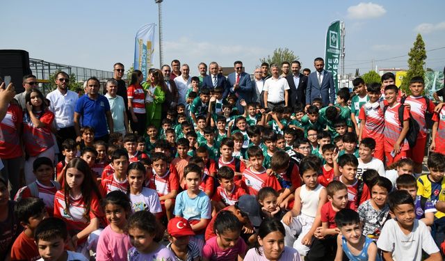 Yeni Türkiye Yüzyılı'na Sporla Adım: Osmaniye’de Gençlik Merkezi Açılışı Yapıldı