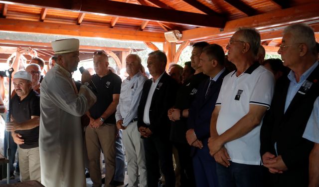 Eski Antalya Belediye Başkanı Selahattin Tonguç Son Yolculuğuna Uğurlandı