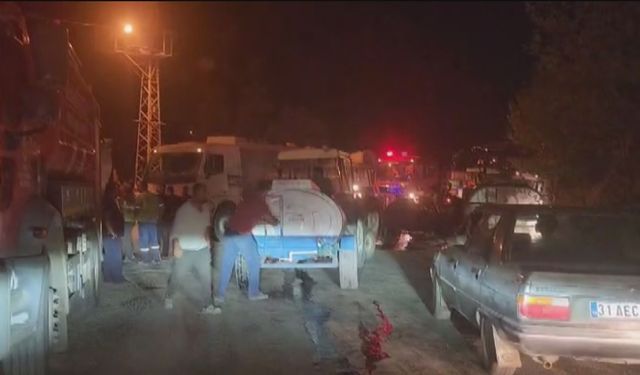 Hatay Hassa’da Orman Yangını Büyüyor, Evler Tahliye Ediliyor