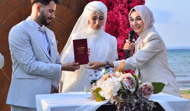 Bakan Göktaş’tan Şehit Ailesine Ziyaret ve Nikah Törenine Anlamlı Katılım