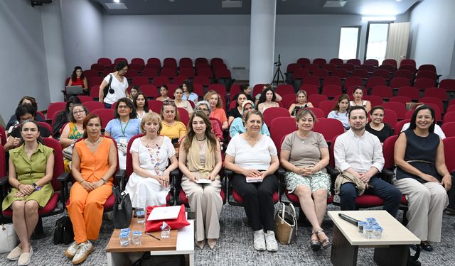 Mersin’de Kadınlara Yönelik “İş Yaşamına Hazırlık” Eğitimi Gerçekleşti