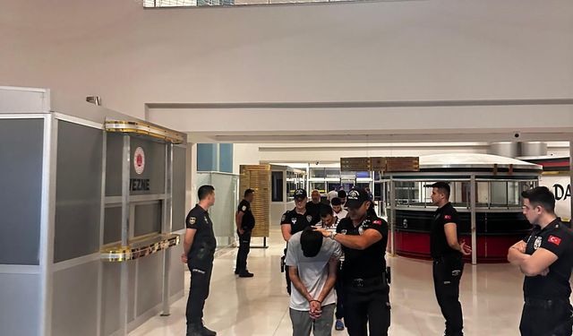 Hatay Samandağ Sahilinde Bıçaklı Kavga: 4 Kişi Tutuklandı