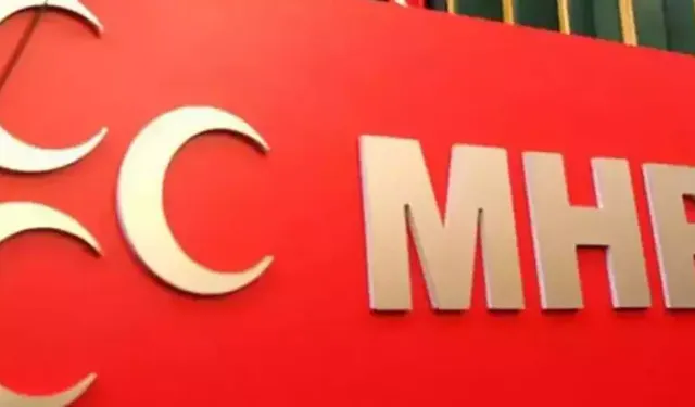 MHP İstanbul’da İki Yöneticisini Disipline Gönderdi