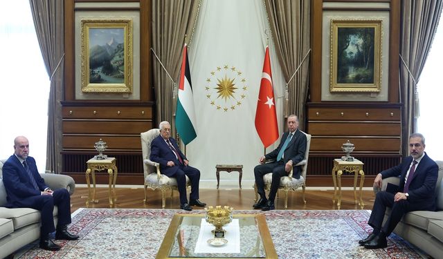 Cumhurbaşkanı Erdoğan Filistin Devlet Başkanı Abbas ile görüştü