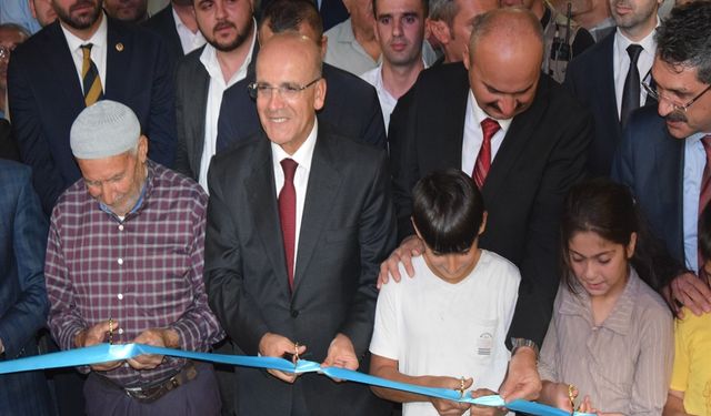 Bakan Şimşek'ten Sürpriz Açıklama: “Batman, Büyükşehir Yolunda Hızla İlerliyor”