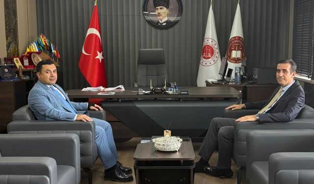 Kaymakam Topsakaloğlu ile Başsavcı Çatlı bir araya geldi
