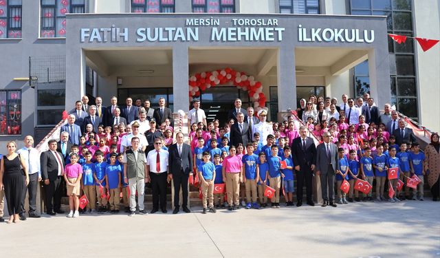 Başkan Yıldız ilköğretim haftası kutlamasına katıldı