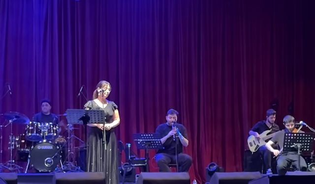 Mersinliler İlkay Akkaya Konserinde Buluştu