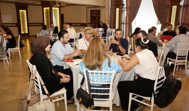 Türk Aile Yapısı Mersin'de Masaya Yatırıldı