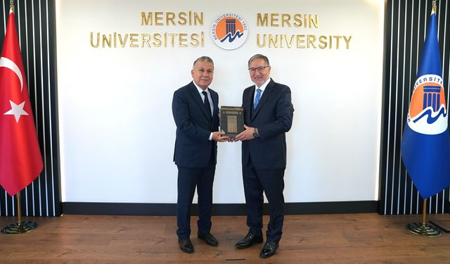 “Mutlu Bir Yuva: İslam’da Aile” Konferansı MEÜ’de Düzenlendi