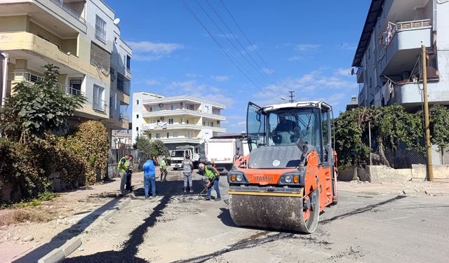 Akdeniz Belediyesi, Mahallelerde Yol ve Kaldırım Çalışmalarını Hızlandırdı