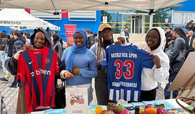 Mersin, KBÜFEST 2025'te Gençlere Tanıtıldı: Spor Formaları Büyük İlgi Gördü