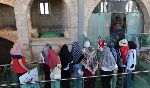 Mersin Gençlik Merkezi’nden Kültürel Keşif Etkinliği
