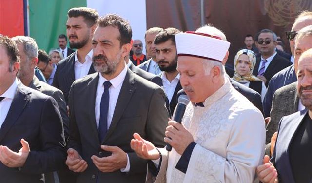 Müftü Yığman'ın Duasıyla “İyilik Gemisi” Gazze İçin Mersin’den Yola Çıktı