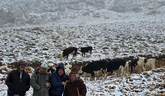 Komşu Şehrin Yüksek Kesimlerine Kar Yağdı