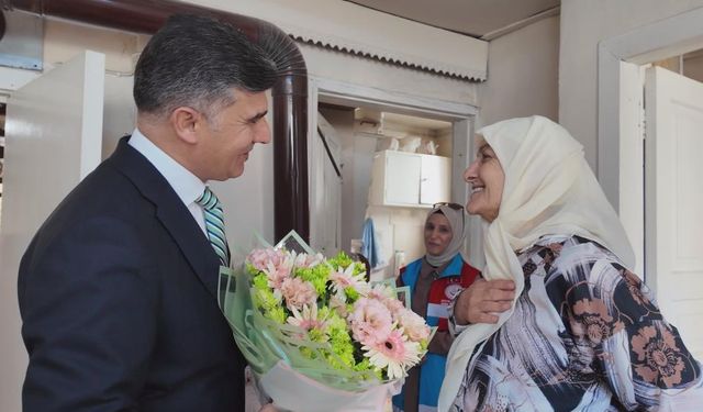 Akdeniz’de Dünya Yaşlılar Günü’nde Vefa Dolu Anlar