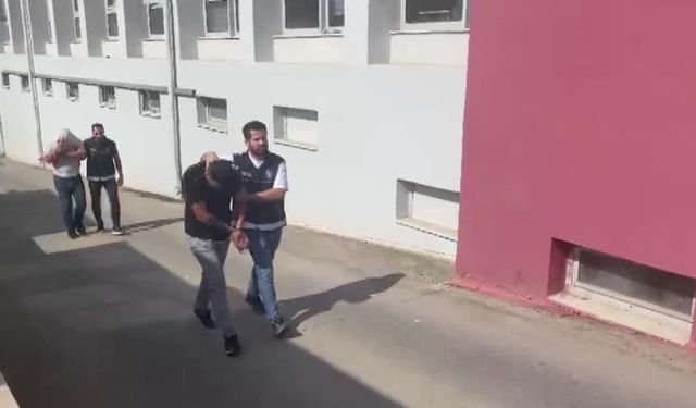 Adana'da Bin 166 Bandrolsüz Plaka Ele Geçirildi