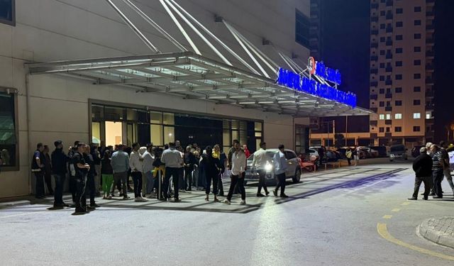 Mersin'de 14 Yaşındaki Çocuk Düğün Salonunda Dehşet Saçtı: 5 Yaralı