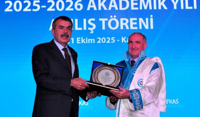 Bakan Tekin: “Önümüzdeki Yıl Sınırlamayla Okul Kayıtlarının Kapatıldığı Uygulamayı Hayata Geçireceğiz”