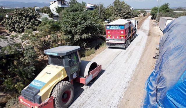 Akdeniz'de Yollar Yenilenmeye Devam Ediyor