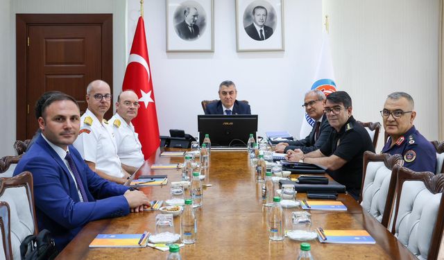 Mersin'de Bin 487 Kişi Kontrol Edildi, Aranan 775 Kişi Yakalandı