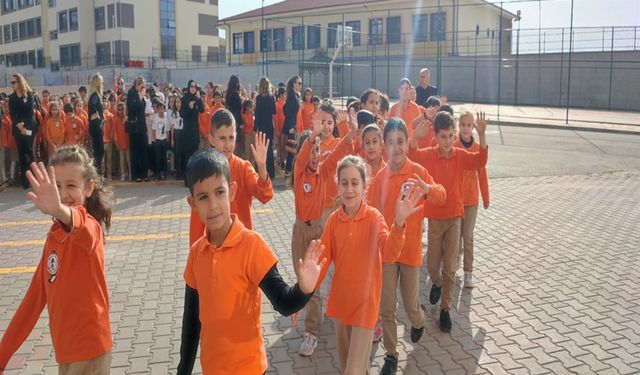 İlk Ara Tatil Başladı: Son Zil Çaldı