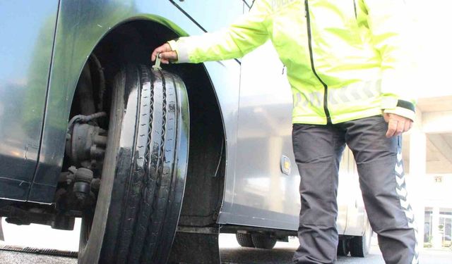 Kış Lastiği Zorunluluğu Erken Başlıyor: Tarihi Kaçıran Pişman Olacak