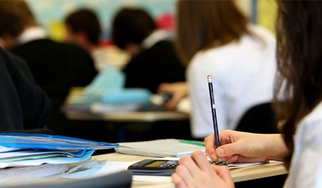 Bakan Tekin Açıkladı: Ara Tatil Kaldırılacak Mı?