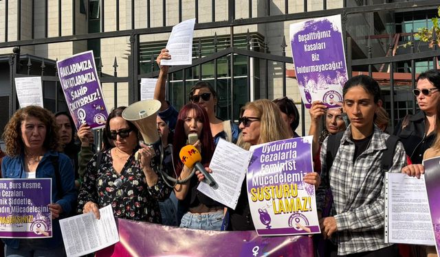 Mersin'de Kadınlar Ses Yükseltti: “Hayali Suçlarla Kadın Mücadelesini Bastıramazsınız”