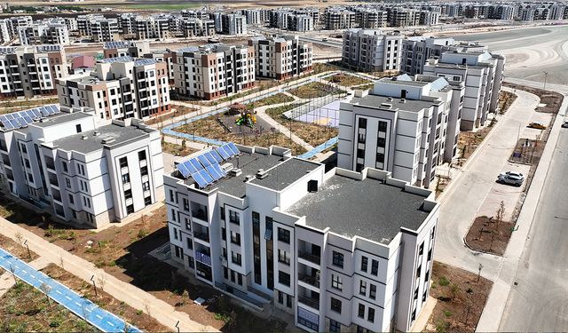 Bakan Kurum Açıkladı: “Deprem Bölgesinde 350 Bin Konut Tamam”