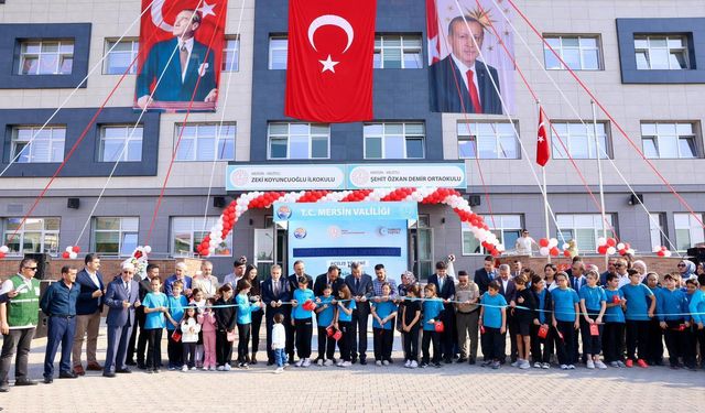 Mersin’de Şehit Özkan Demir Ortaokulu Açıldı