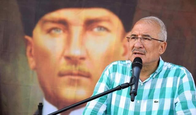 "Atatürk’e Dil Uzatanlar Hainlerdir, Eksileriyle Artıları Tartılmalı"