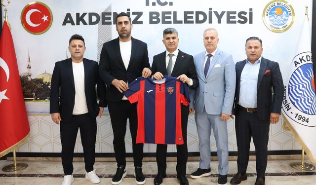 Yeni Mersin İdman Yurdu’ndan Başkan V. Şener’e Ziyaret