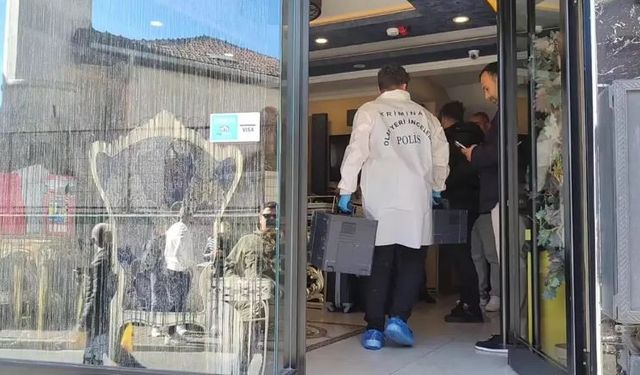 Fatih’teki Şüpheli Ölümler Arapsaçına Döndü: Otel Mühürlendi