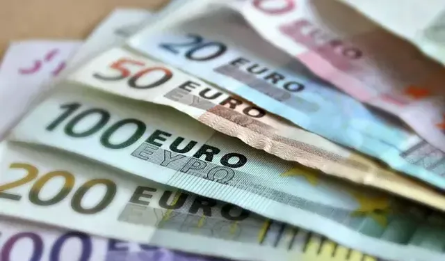 O Ülke 2026'da Euro'ya Geçiyor!