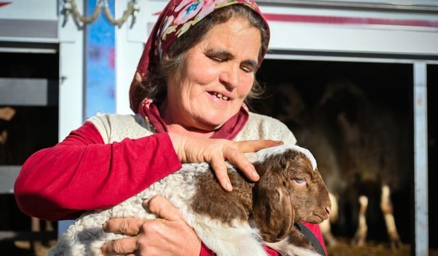 ‘Hadi Gel Köyümüze Destek Verelim’ Projesi 6’ncı Yılında Üreticilere Güç Katıyor