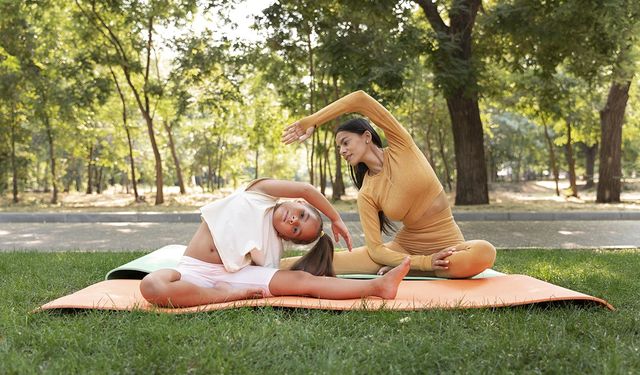 Mezitli’de “Sevgiyle Esne” Yoga Etkinliği Başlıyor