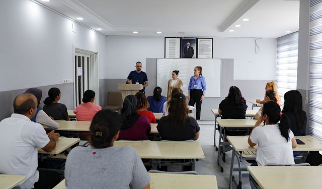 Mersin Büyükşehir’den Velilere Bilgilendirme Toplantısı