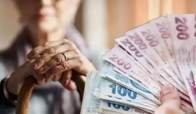 Emeklilere 2 maaşa kadar promosyon ödenecek!