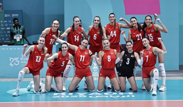 Kadın Voleybol Milli Takımı, Azerbeycan'ı 3-0 mağlup etti